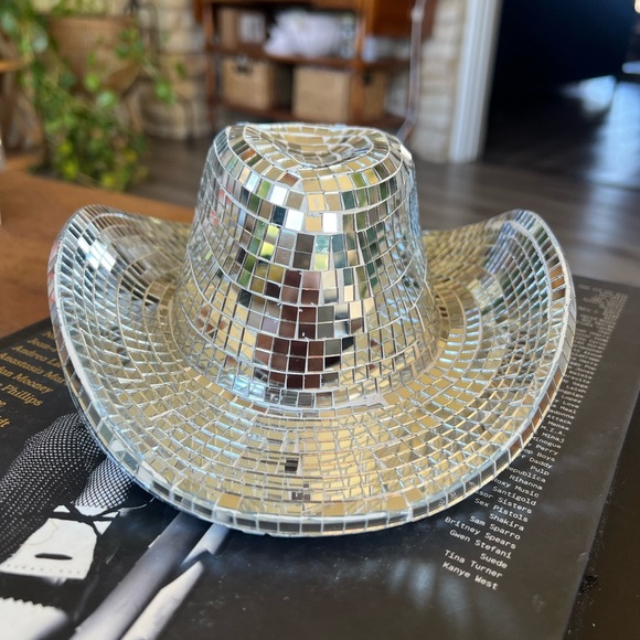 Ceramic Mirrored Disco Cowboy Hat Decor - Picture 7 of 8
